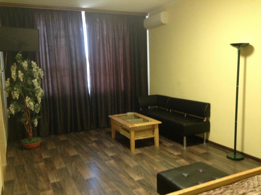 Central Bus Station Hotel 第聂伯罗彼得罗夫斯克 客房 照片