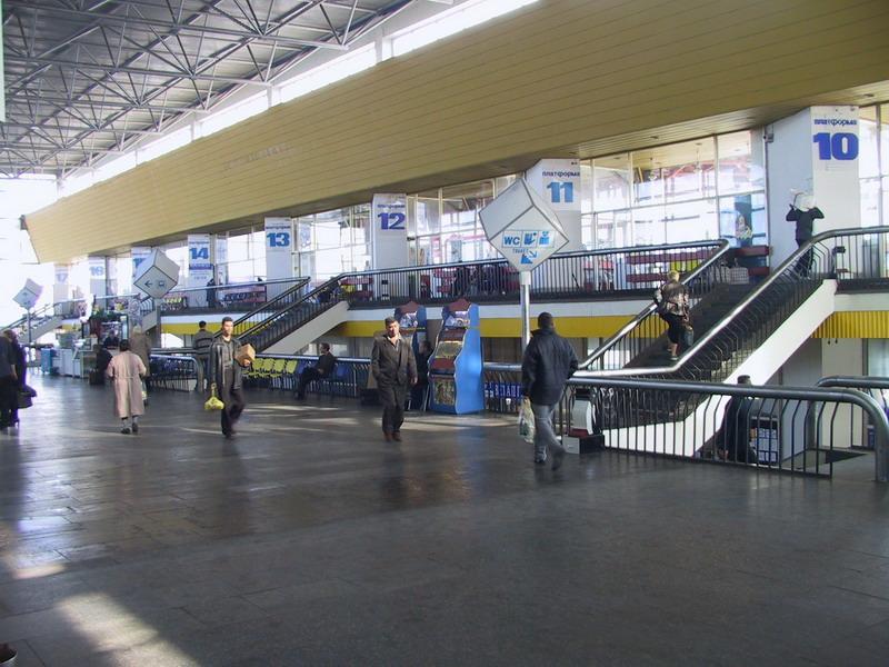Central Bus Station Hotel 第聂伯罗彼得罗夫斯克 外观 照片